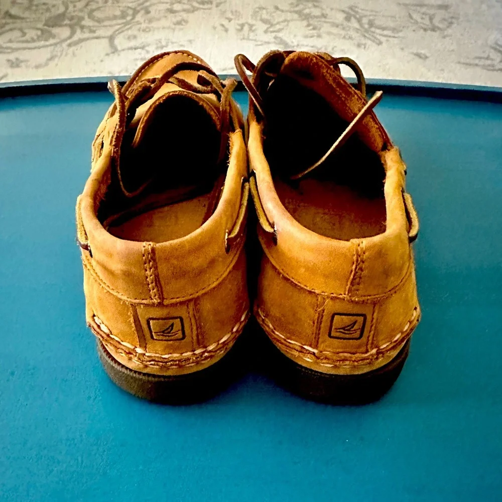 Men’s size 11.5 Sperry Classic Tan Leather Boat Shoes - Picture 4 of 5